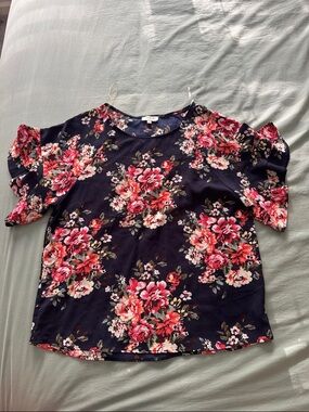 Umgee Navy Floral Short Sleeve Blouse with Pink & Red Blooms